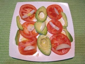 Ensalada tomate con aceite al orégano